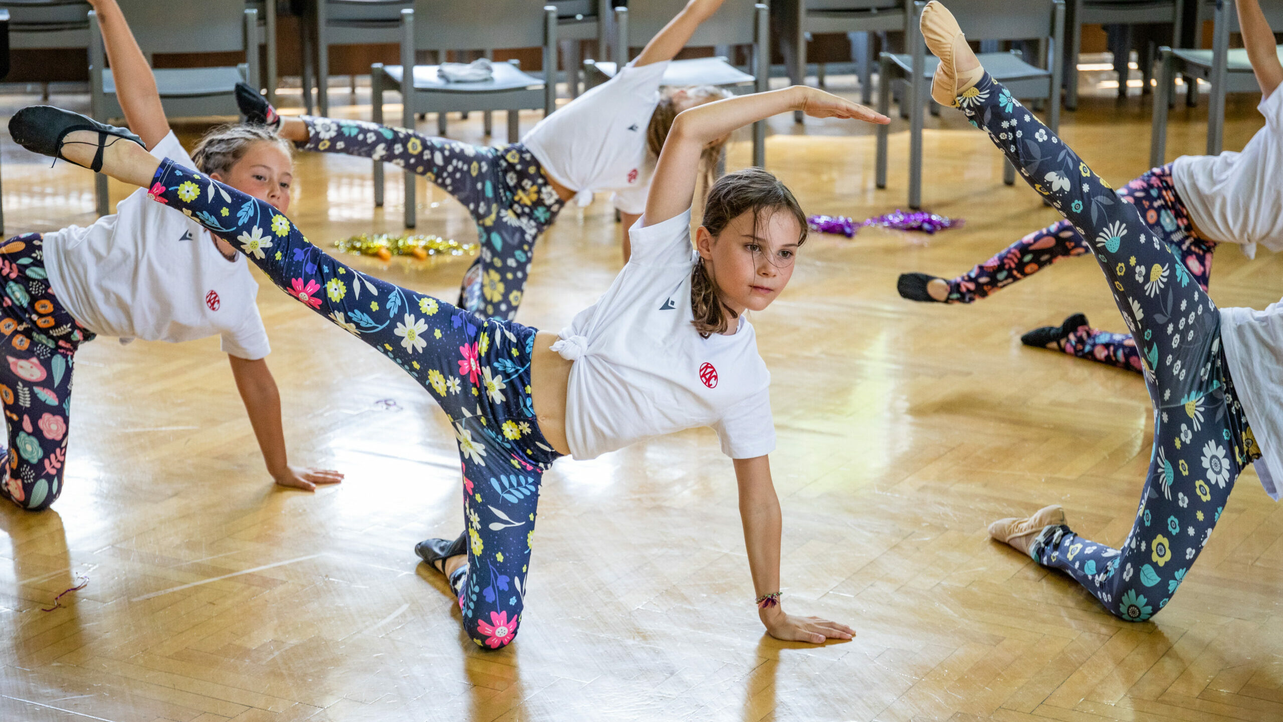 kac tanzen ©derhandler