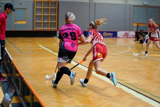 FreitagsFotos-KAC Floorball Damen vs WFV Damen (2)