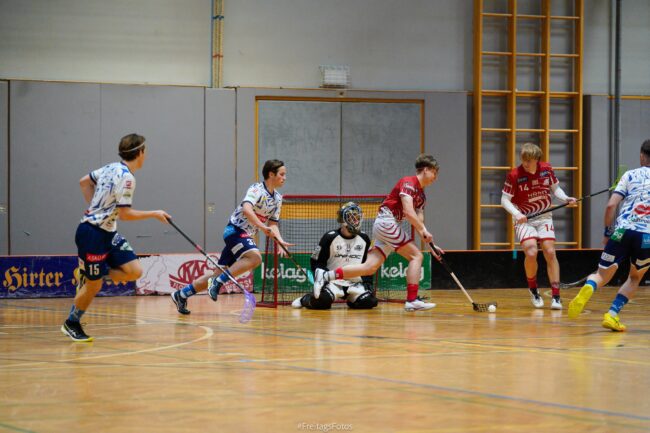 Floorball Derby. Foto: Freitagsfotos