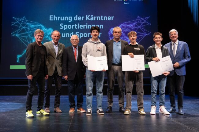 Die Rad-Sportler vom KAC wurden geehrt. Foto: LPF/Just