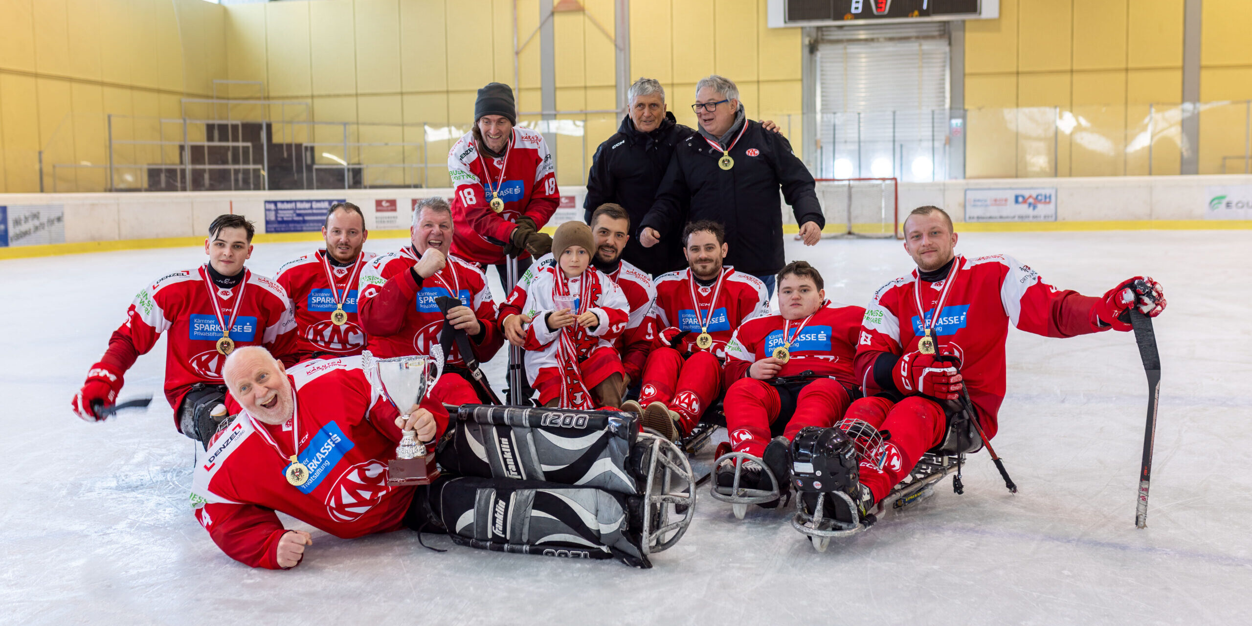 Mit einem 10:1 und 8:1 entschied der KAC Para Eishockey die Best of three-Finalserie gegen Graz99ers Para Eishockey souverän für sich und verteidigte damit auch erfolgreich den Titel.